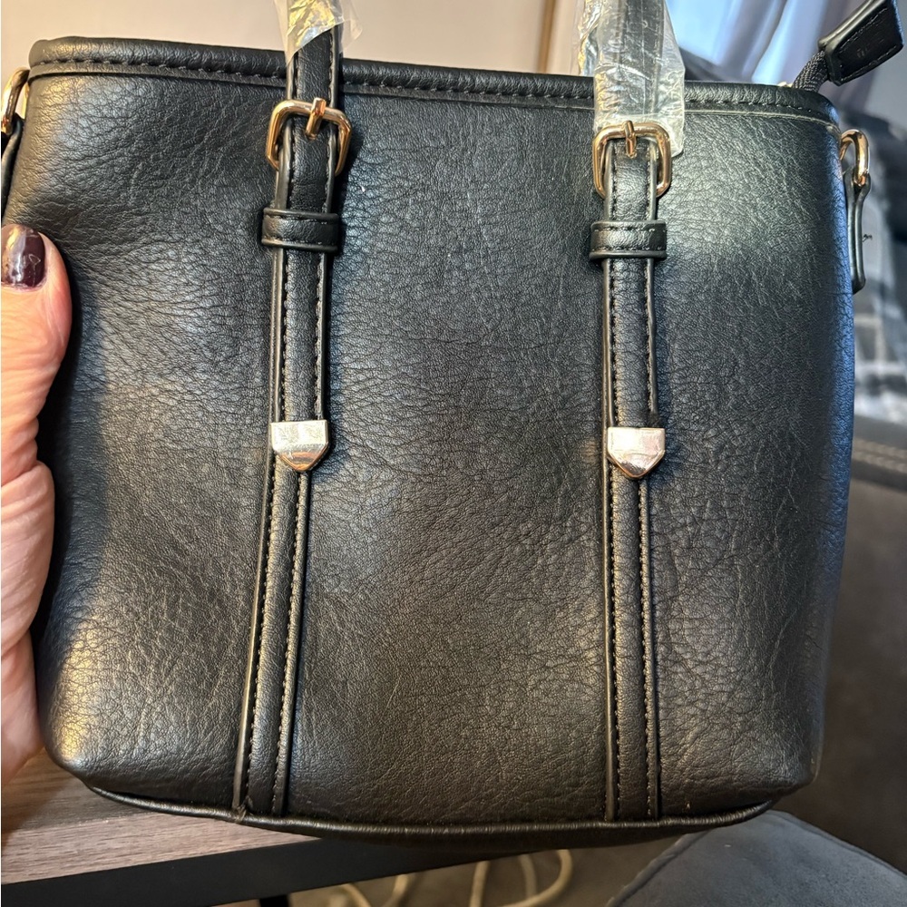 Urban Expressions Black Shoulder Bag